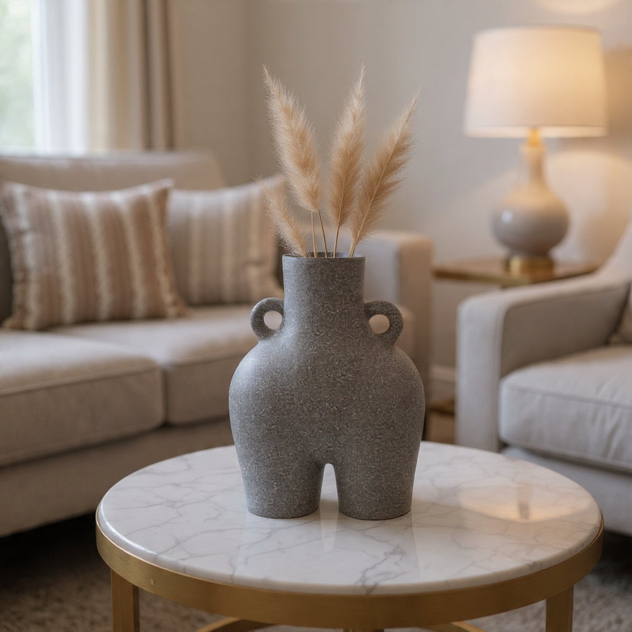 OnlyFurn Kairo Vase for flowers dried botanicals or plants