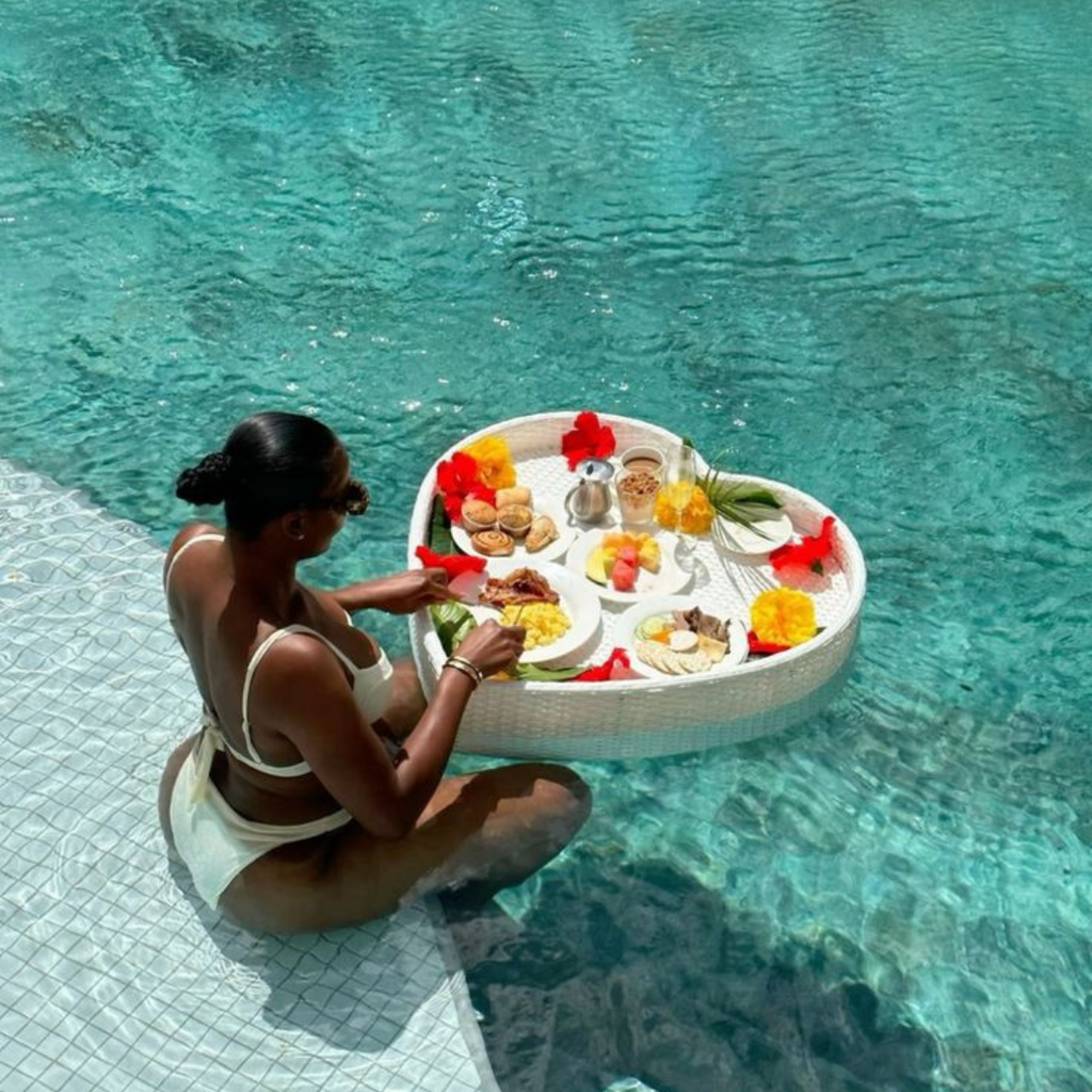 OnlyFurn - Nova Rattan Floating Pool Tray